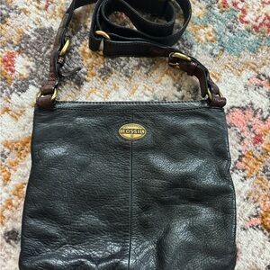 Fossil Black Leather Shoulder Bag with Gold Accents